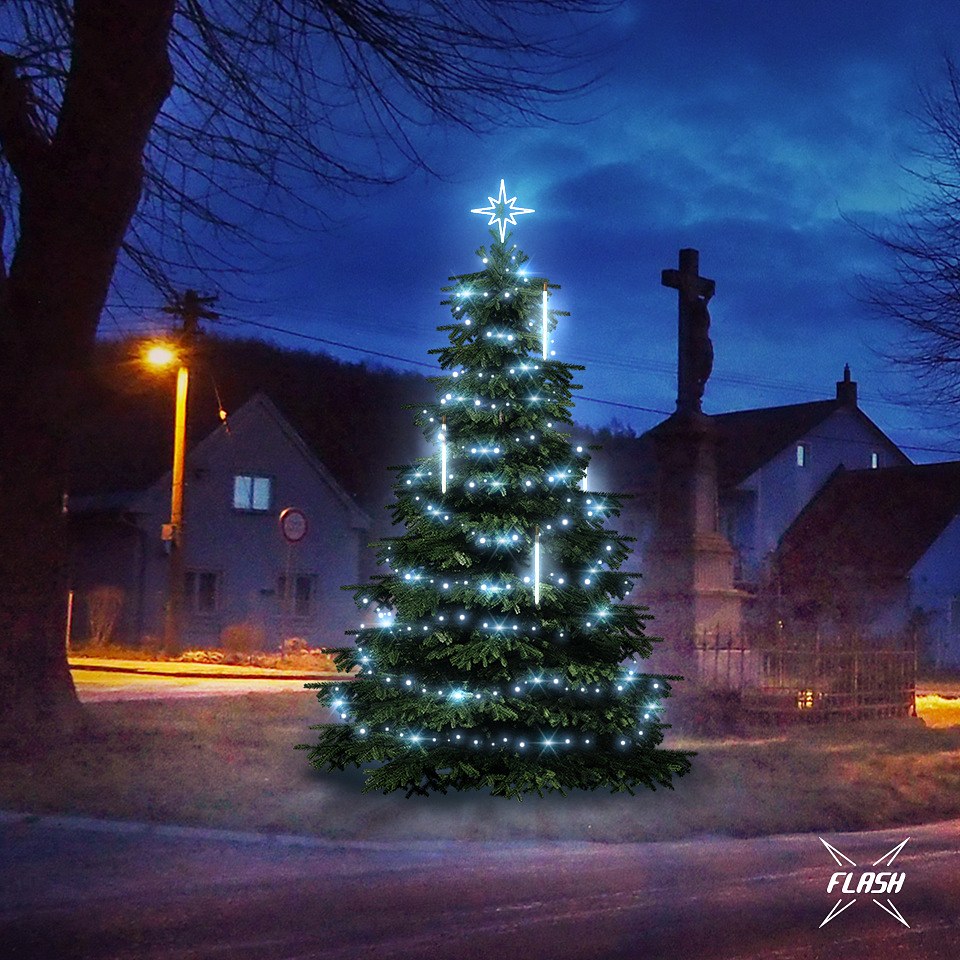 LED-Lichtset für Weihnachtsbäume, 3-5 m hoch, Kaltweiß mit Flash, Mit fallendem Schnee